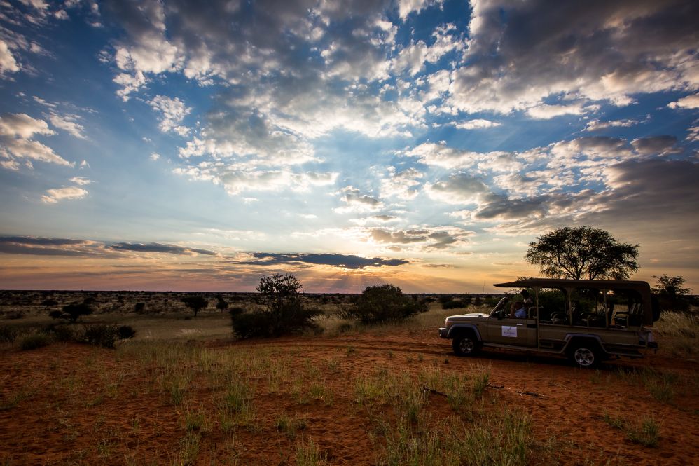Kalahari Anib Lodge scenic drive and walk