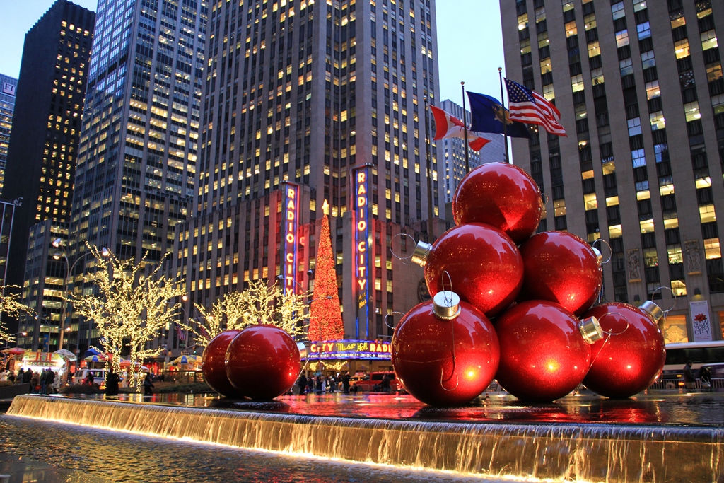 Weihnachtskugeln in NYC