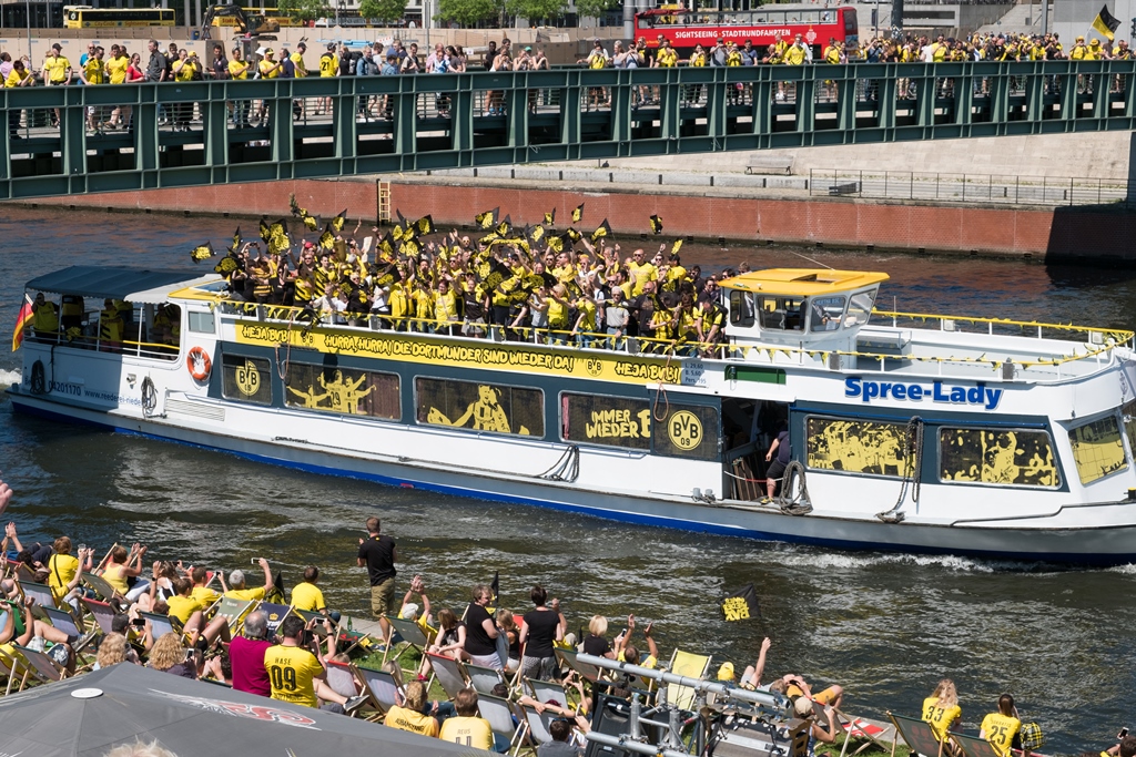 Dortmund Fans in Berlin